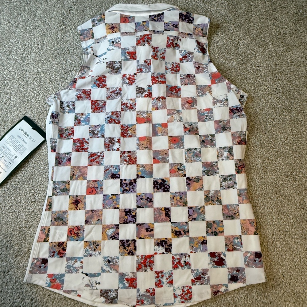 Women's Foray Golf White Sleeveless Top- XS - White and Multicolored! - Picture 3 of 7